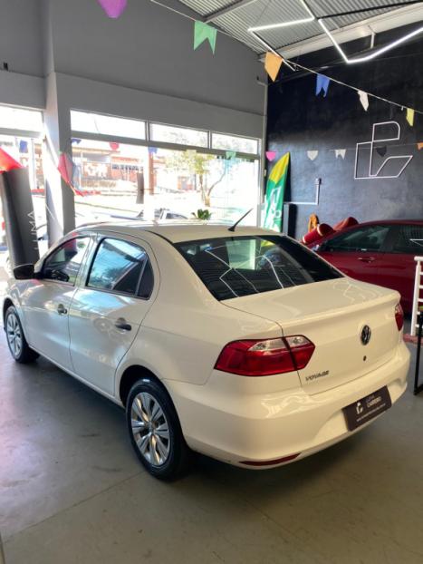 VOLKSWAGEN Voyage 1.0 4P FLEX, Foto 5
