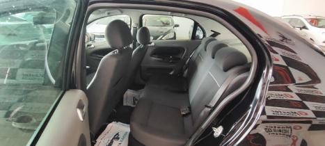 VOLKSWAGEN Voyage 1.6 4P COMFORTLINE FLEX, Foto 2