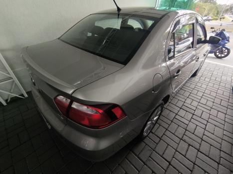 VOLKSWAGEN Voyage 1.6 4P COMFORTLINE FLEX, Foto 4