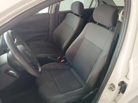 VOLKSWAGEN Voyage 1.0 4P FLEX, Foto 5