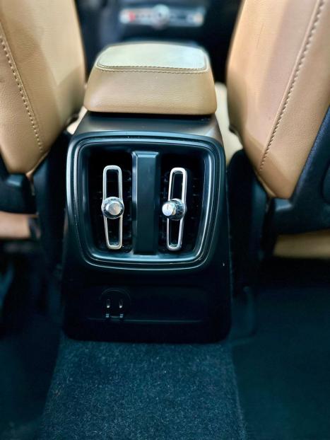 VOLVO XC40 1.5 16V 4P T5 RECHARGE HBRIDO INSCRIPTION GEARTRONIC AUTOMTICO, Foto 11