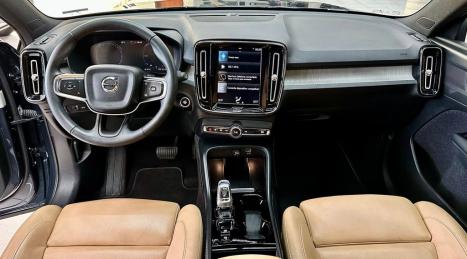 VOLVO XC40 1.5 16V 4P T5 RECHARGE HBRIDO INSCRIPTION GEARTRONIC AUTOMTICO, Foto 13