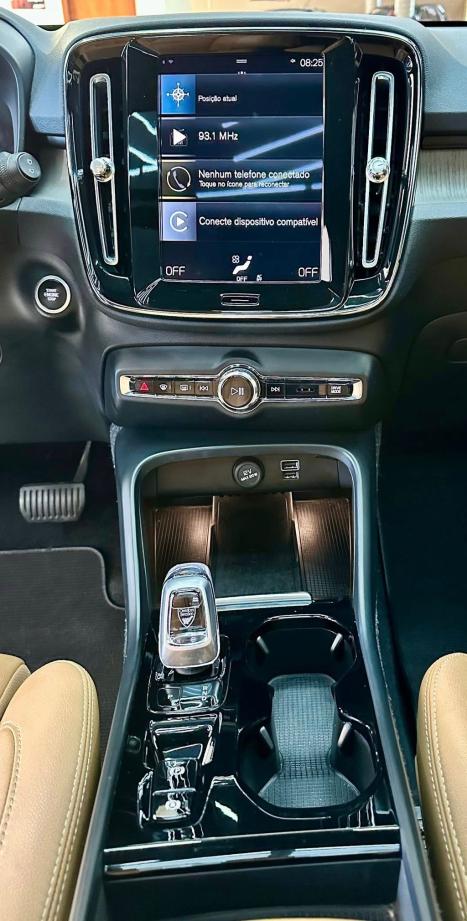VOLVO XC40 1.5 16V 4P T5 RECHARGE HBRIDO INSCRIPTION GEARTRONIC AUTOMTICO, Foto 14