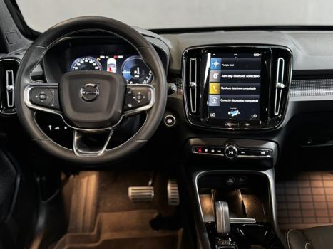 VOLVO XC40 1.5 16V 4P T5 RECHARGE HBRIDO INSCRIPTION GEARTRONIC AUTOMTICO, Foto 6
