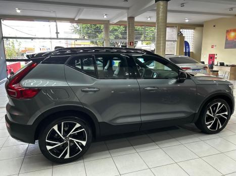 VOLVO XC40 2.0 16V 4P T5 TURBO R-DESIGN AWD GEARTRONIC AUTOMTICO, Foto 4