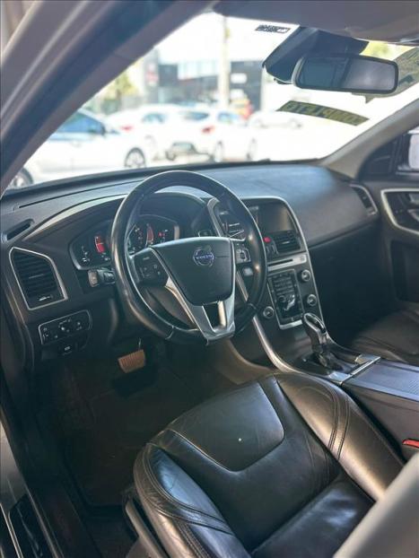 VOLVO XC60 2.0 4P DYNAMIC T5 TURBO AUTOMTICO, Foto 5