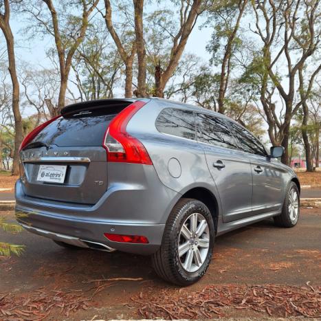 VOLVO XC60 2.0 T5 4P KINETIC DRIVE-E AUTOMTICO, Foto 4