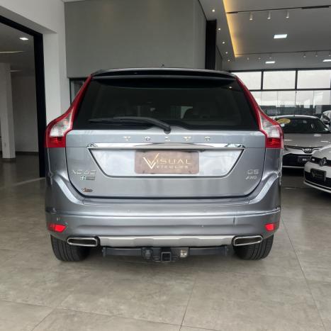 VOLVO XC60 2.4 4P AWD KINETIC DIESEL AUTOMTICO, Foto 5