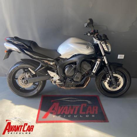 YAMAHA Fazer 600 N, Foto 1