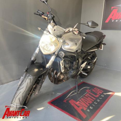 YAMAHA Fazer 600 N, Foto 6