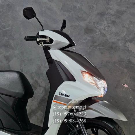 YAMAHA Fluo 125 ABS, Foto 3