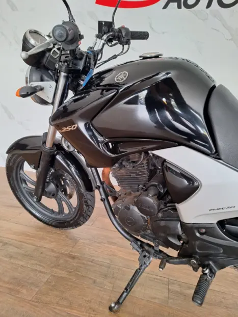 YAMAHA FZ 25 250 Fazer Flex , Foto 4