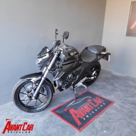 YAMAHA FZ 25 250 Fazer Flex , Foto 3