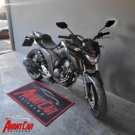 YAMAHA FZ 25 250 Fazer Flex , Foto 6