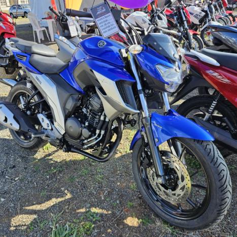YAMAHA FZ 25 250 Fazer Flex , Foto 2
