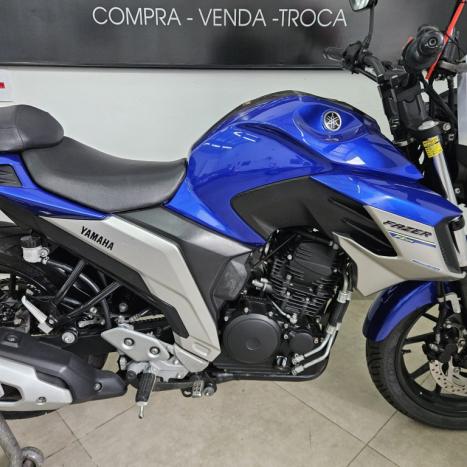 YAMAHA FZ 25 250 Fazer Flex , Foto 3