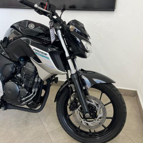 YAMAHA FZ 25 250 Fazer Flex , Foto 2