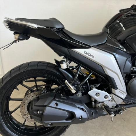 YAMAHA FZ 25 250 Fazer Flex , Foto 4