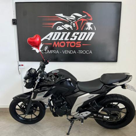 YAMAHA FZ 25 250 Fazer Flex , Foto 6