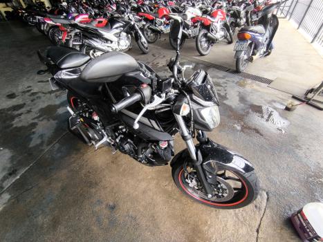 YAMAHA MT-03 300 , Foto 1