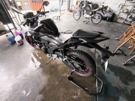 YAMAHA MT-03 300 , Foto 5