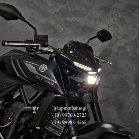 YAMAHA MT-03 300 ABS, Foto 2