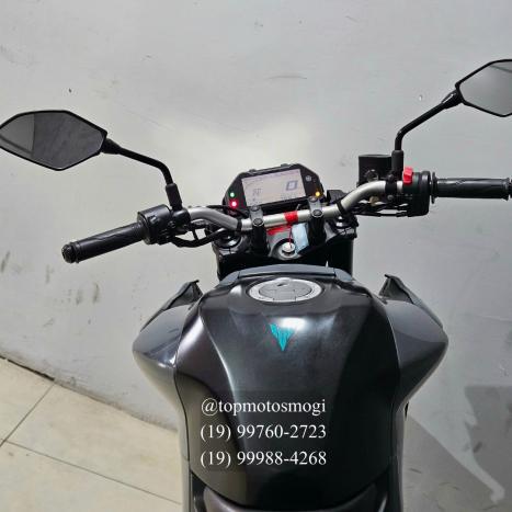 YAMAHA MT-03 300 ABS, Foto 8
