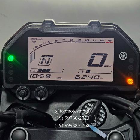 YAMAHA MT-03 300 ABS, Foto 10