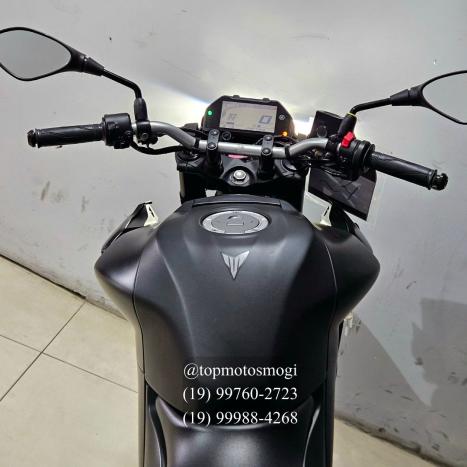 YAMAHA MT-03 300 ABS, Foto 9