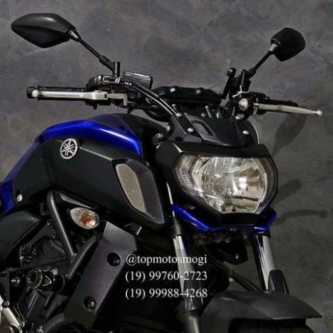 YAMAHA MT-07 700 ABS, Foto 2