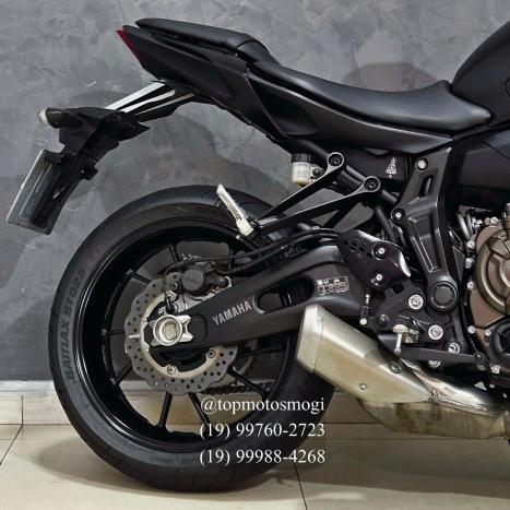 YAMAHA MT-07 700 ABS, Foto 5