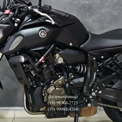 YAMAHA MT-07 700 ABS, Foto 8