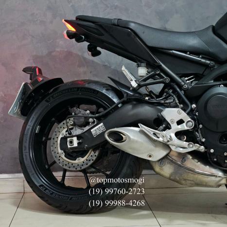 YAMAHA MT-09 850 ABS, Foto 4