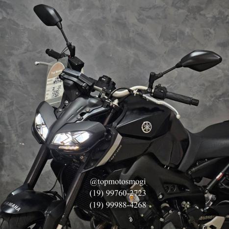 YAMAHA MT-09 850 ABS, Foto 6