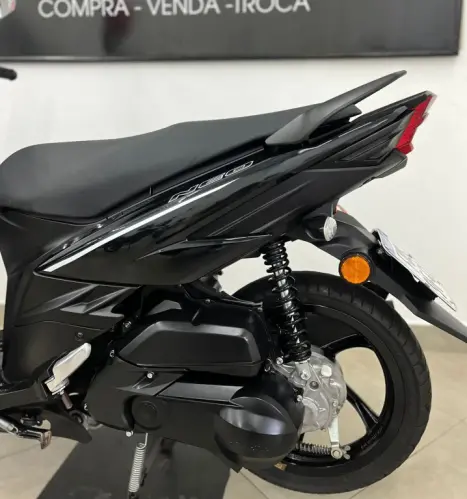 YAMAHA Neo UBS 125 , Foto 10