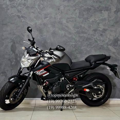 YAMAHA XJ6 600 N, Foto 5