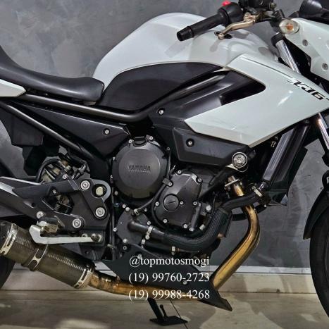 YAMAHA XJ6 600 N, Foto 3