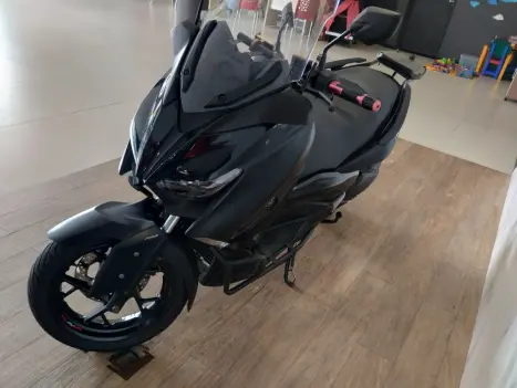 YAMAHA Xmax 250 , Foto 4