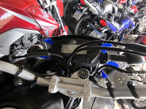 YAMAHA XTZ 250 LANDER, Foto 3