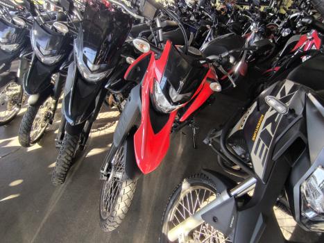 YAMAHA XTZ 250 LANDER, Foto 1