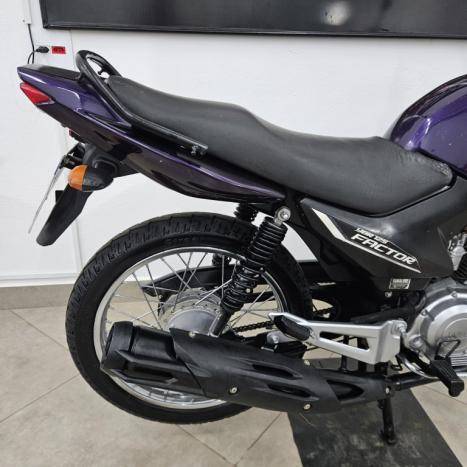 YAMAHA YBR 125 E, Foto 4