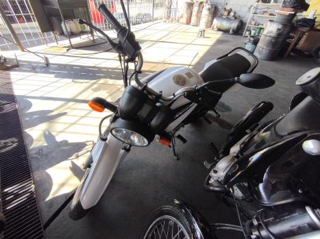 YAMAHA YBR 125 FACTOR ED, Foto 1