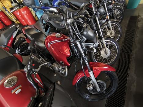 YAMAHA YBR 125 FACTOR ED, Foto 2
