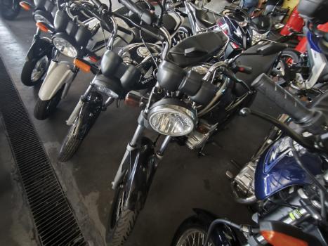YAMAHA YBR 125 K, Foto 2