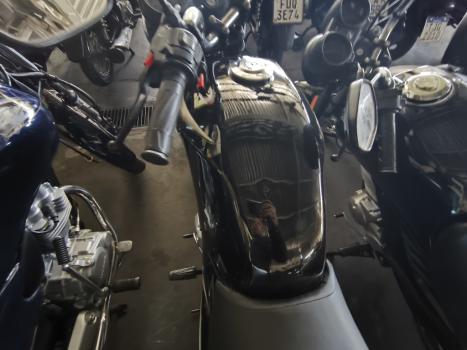 YAMAHA YBR 125 K, Foto 4