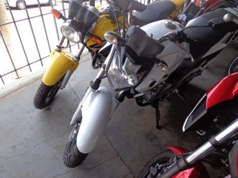 YAMAHA YS Fazer 250 , Foto 1