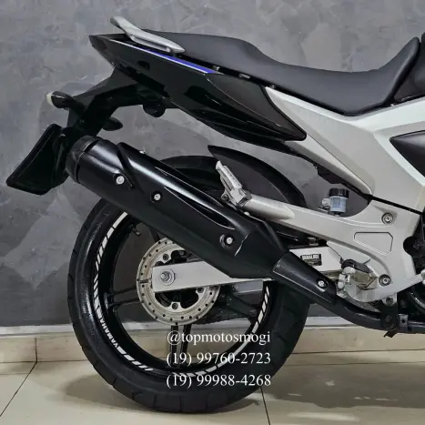 YAMAHA YS Fazer 250 , Foto 4