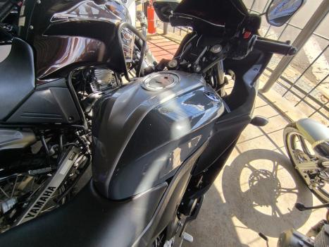 YAMAHA YZF R15 150 ABS, Foto 4