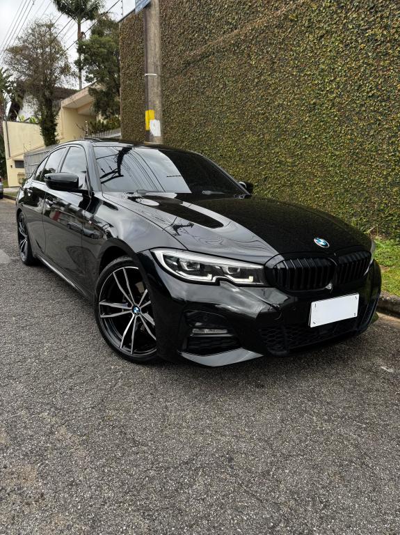 BMW 320I