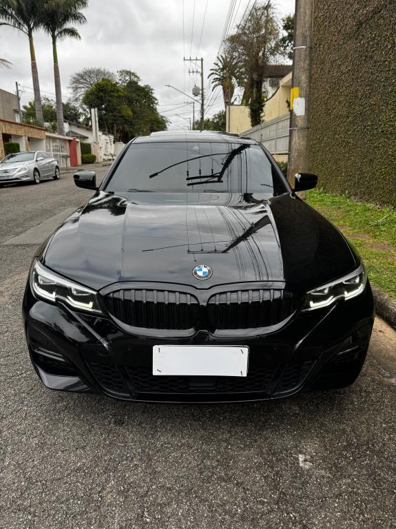 BMW 320I - Foto